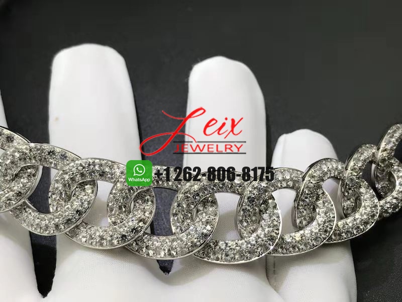 Custom VCA 18k White Gold 33.96CT Diamond Paved Olympia High Jewelry Necklace (2) Custom VCA 18k White Gold 33.96CT Diamond Paved Olympia High Jewelry Necklace