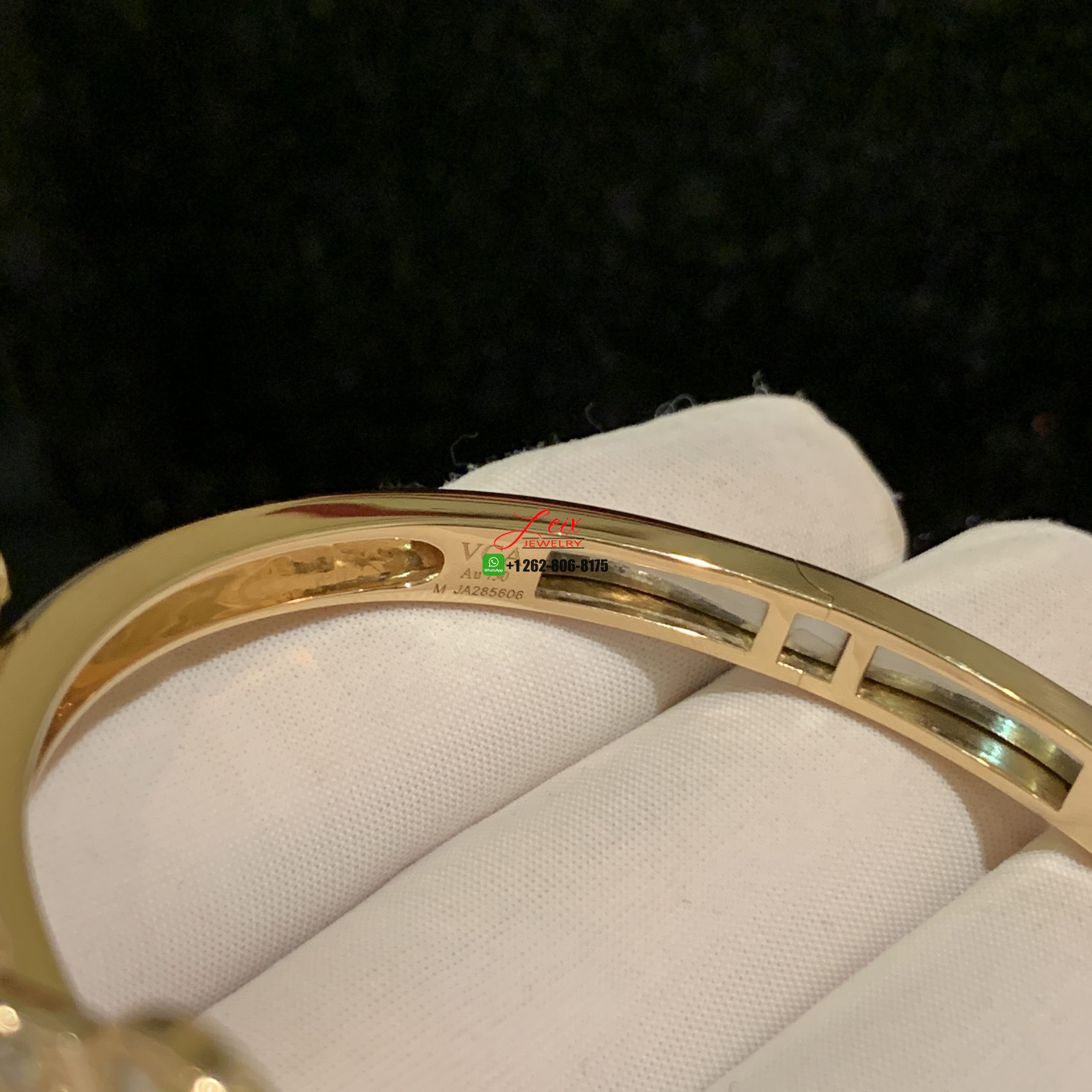 Top Quality Van Cleef & Arpels Frivole 7 Flowers 18k Yellow Gold Diamond Bracelet (1) Top Quality Van Cleef & Arpels Frivole 7 Flowers 18k Yellow Gold Diamond Bracelet (2)