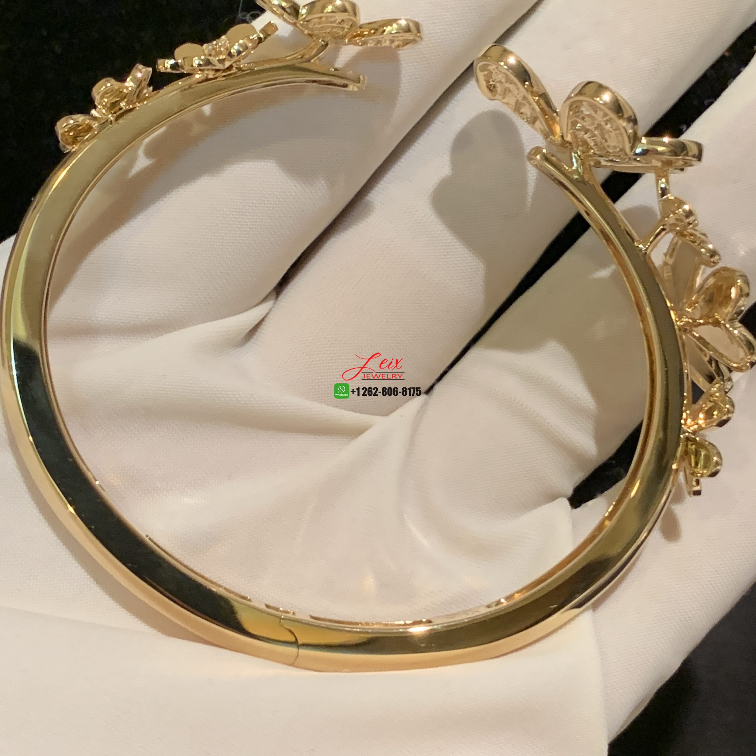 Top Quality Van Cleef & Arpels Frivole 7 Flowers 18k Yellow Gold Diamond Bracelet (3) Top Quality Van Cleef & Arpels Frivole 7 Flowers 18k Yellow Gold Diamond Bracelet (2)