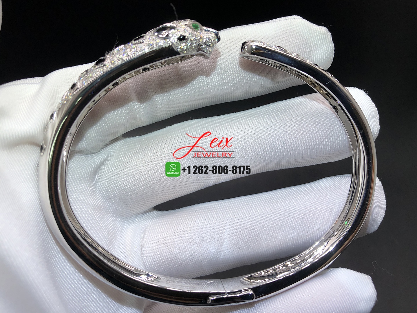 Cartier Panthère de Cartier Bracelet in 18k White Gold with 225 Diamonds (1) Cartier Panthère de Cartier Bracelet in 18k White Gold with 225 Diamonds