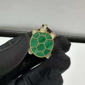 VCA Lucky Animals Turtle Clip 18k Yellow Gold Malachite, Mother-of-pearl, Onyx Brooch