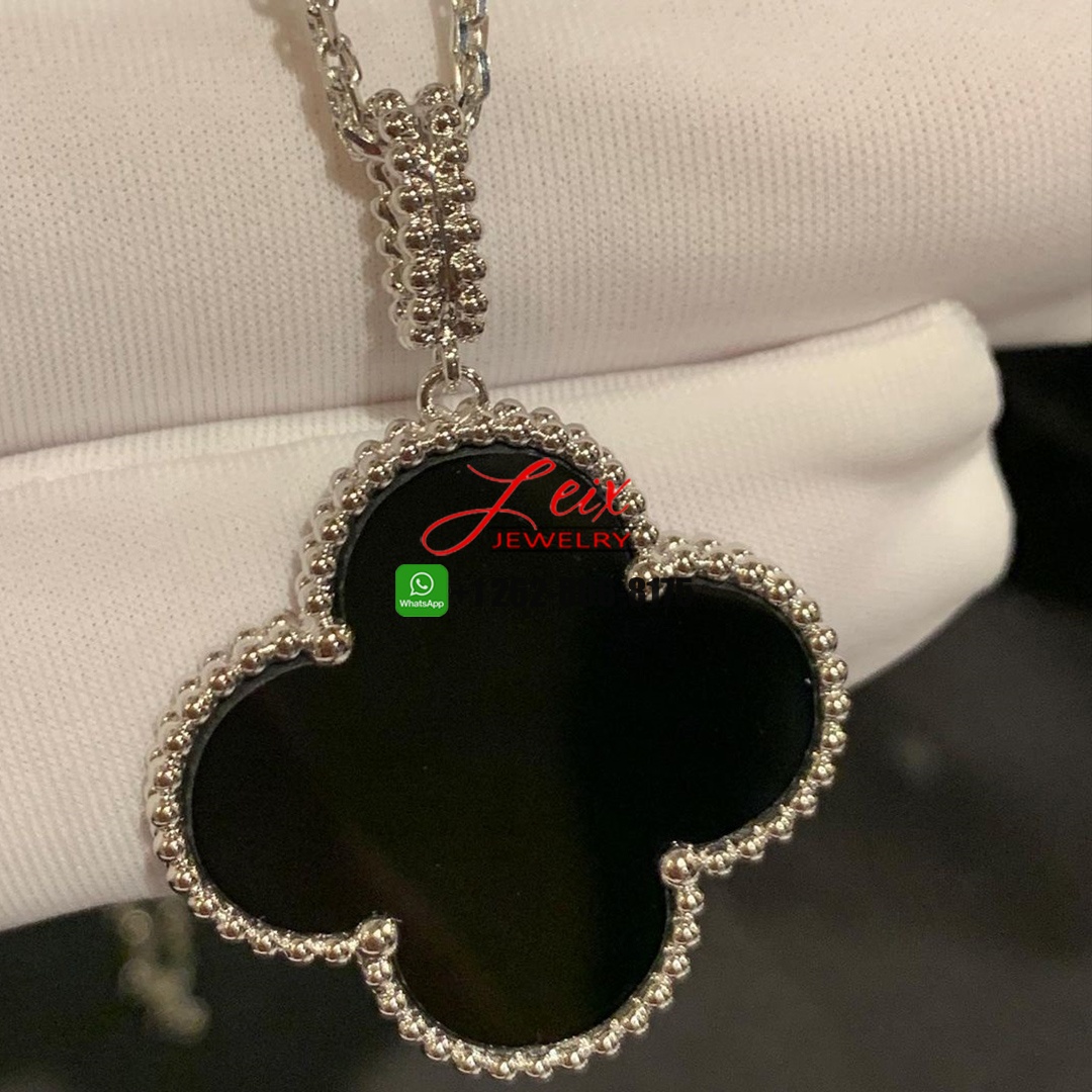 Van Cleef & Arpels 18K White Gold Black Onyx Magic Alhambra Pendant Necklace (3) Van Cleef & Arpels 18K White Gold Black Onyx Magic Alhambra Pendant Necklace