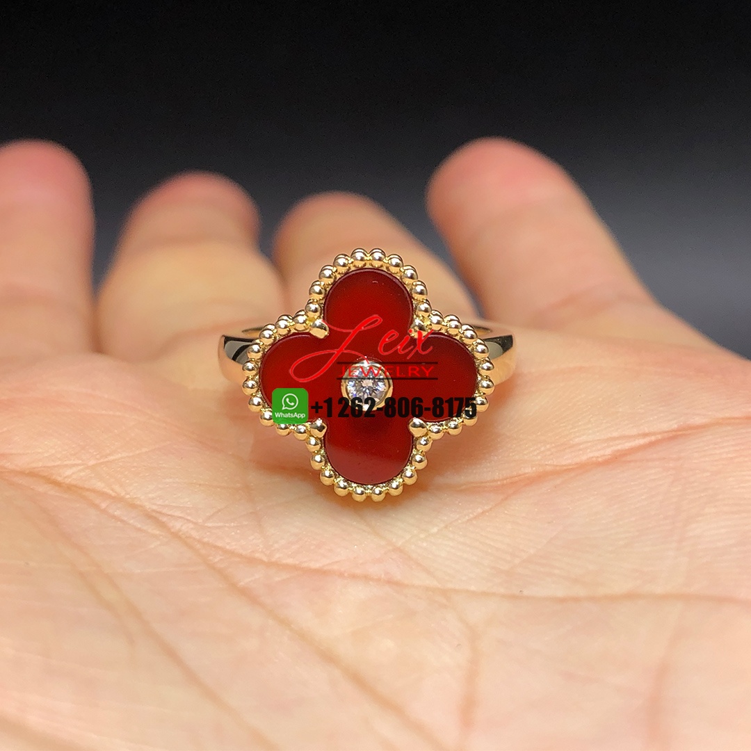 Van Cleef & Arpels Vintage Alhambra Carnelian 18K Yellow Gold Diamond Ring Van Cleef & Arpels Vintage Alhambra Carnelian 18K Yellow Gold Diamond Ring