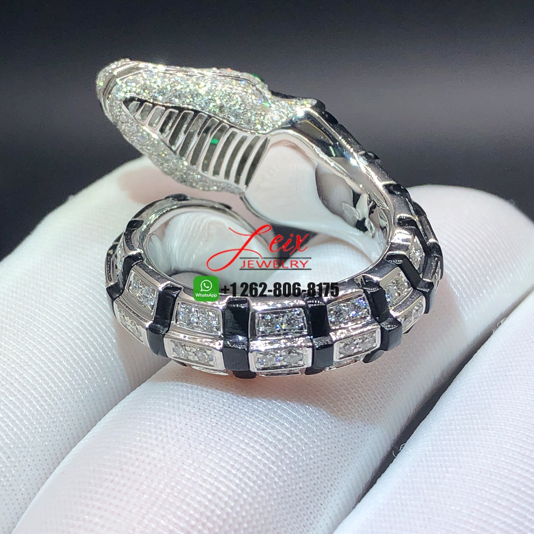 Cartier High Jewelry 18k White Gold with Onyx, Emeralds and Diamonds Crocodile Ring (5) Cartier High Jewelry 18k White Gold with Onyx, Emeralds and Diamonds Crocodile Ring