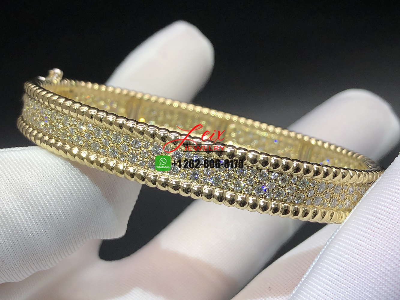 Van Cleef & Arpels Perlée Diamond 3-Row 18k Yellow Gold Medium Bracelet Van Cleef & Arpels Perlée Diamond 3-Row 18k Yellow Gold Medium Bracelet
