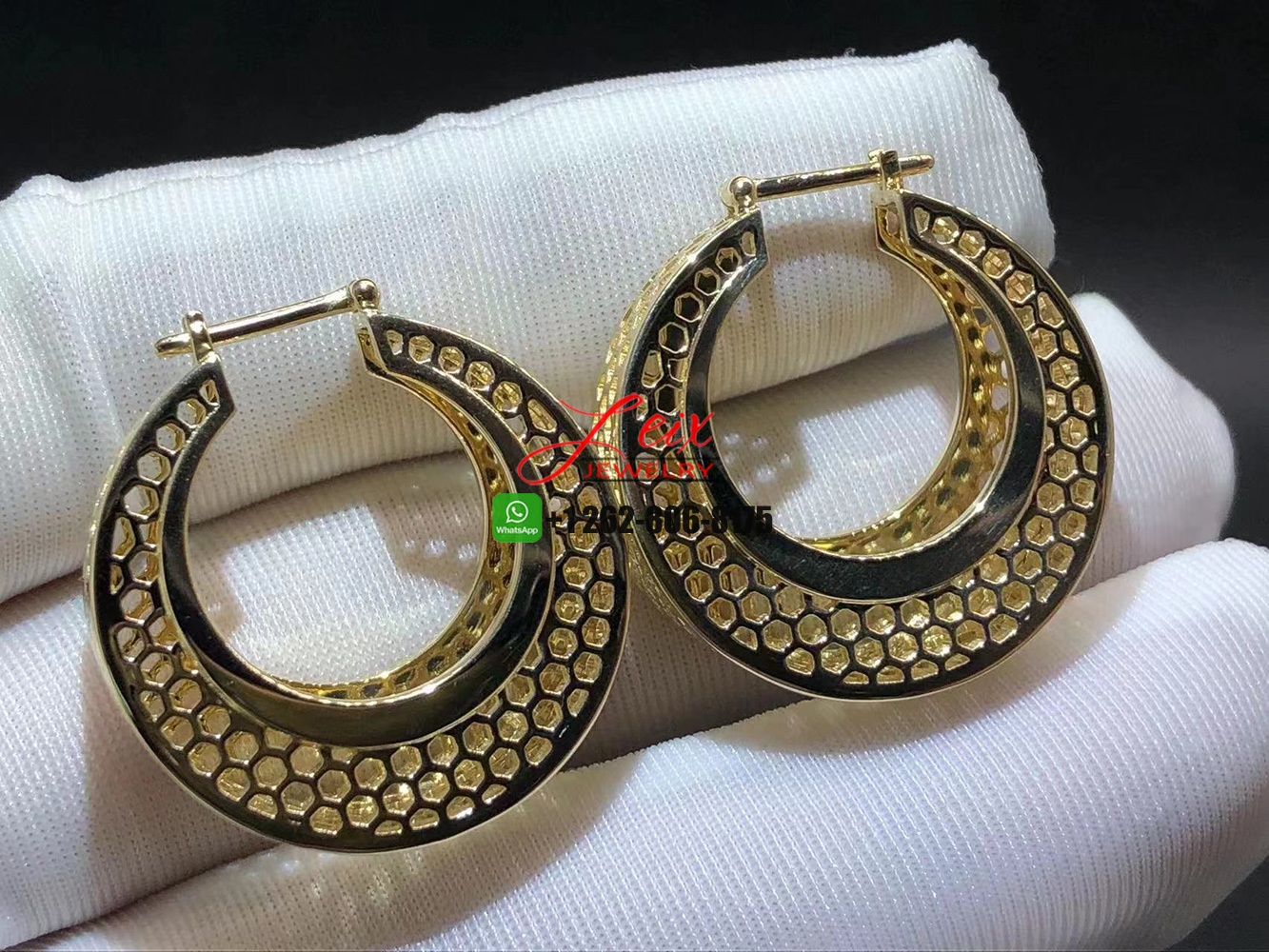 Custom Made Solid 18k Yellow Gold Hollow Out Mesh Hoop Earrings (6) Custom Made Solid 18k Yellow Gold Hollow Out Mesh Hoop Earrings