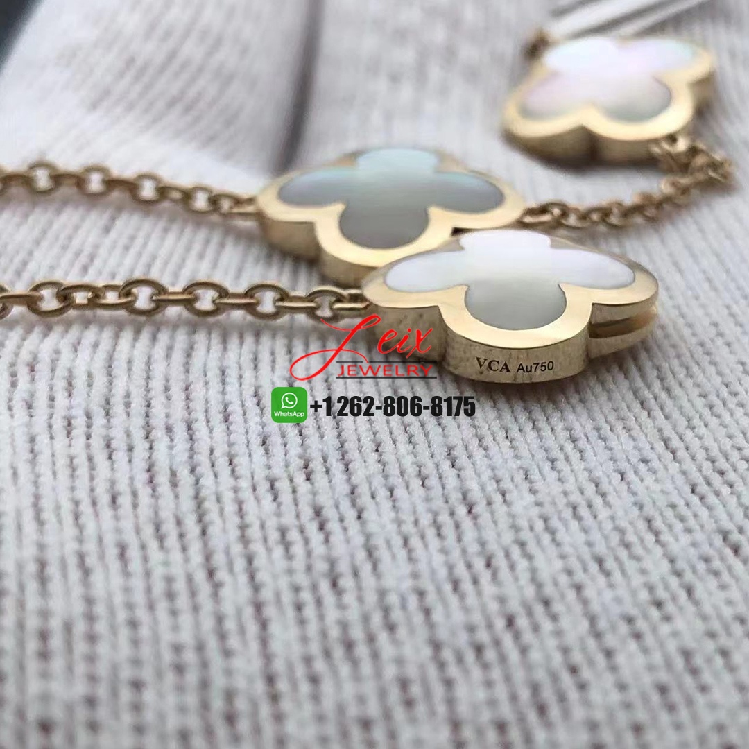 Van Cleef & Arpels Pure Alhambra 4 Motif Mother of Pearl 18K Yellow Gold Bracelet (3) Van Cleef & Arpels Pure Alhambra 4 Motif Mother of Pearl 18K Yellow Gold Bracelet