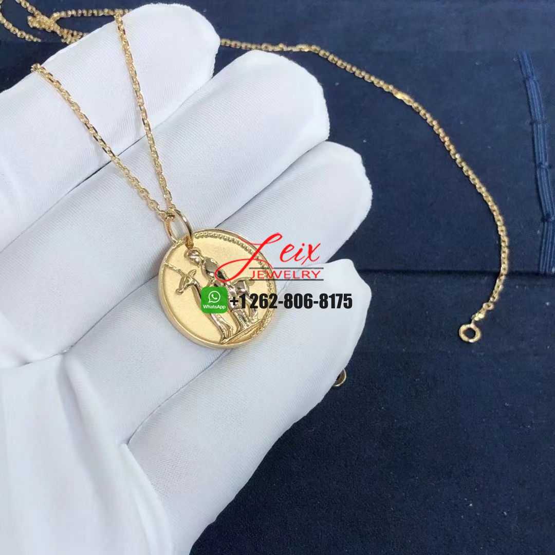 Van Cleef & Arpels Zodiaque Medal Virginis (Virgo) 18K Yellow Gold Pendant Necklace (2) Van Cleef & Arpels Zodiaque Medal Virginis (Virgo) 18K Yellow Gold Pendant Necklace