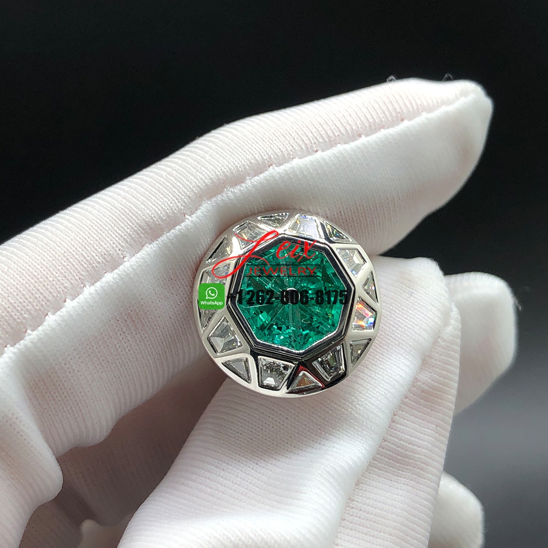 Graff 18K White Gold Diamonds and Emeralds Cufflinks (6) Graff 18K White Gold Diamonds and Emeralds Cufflinks