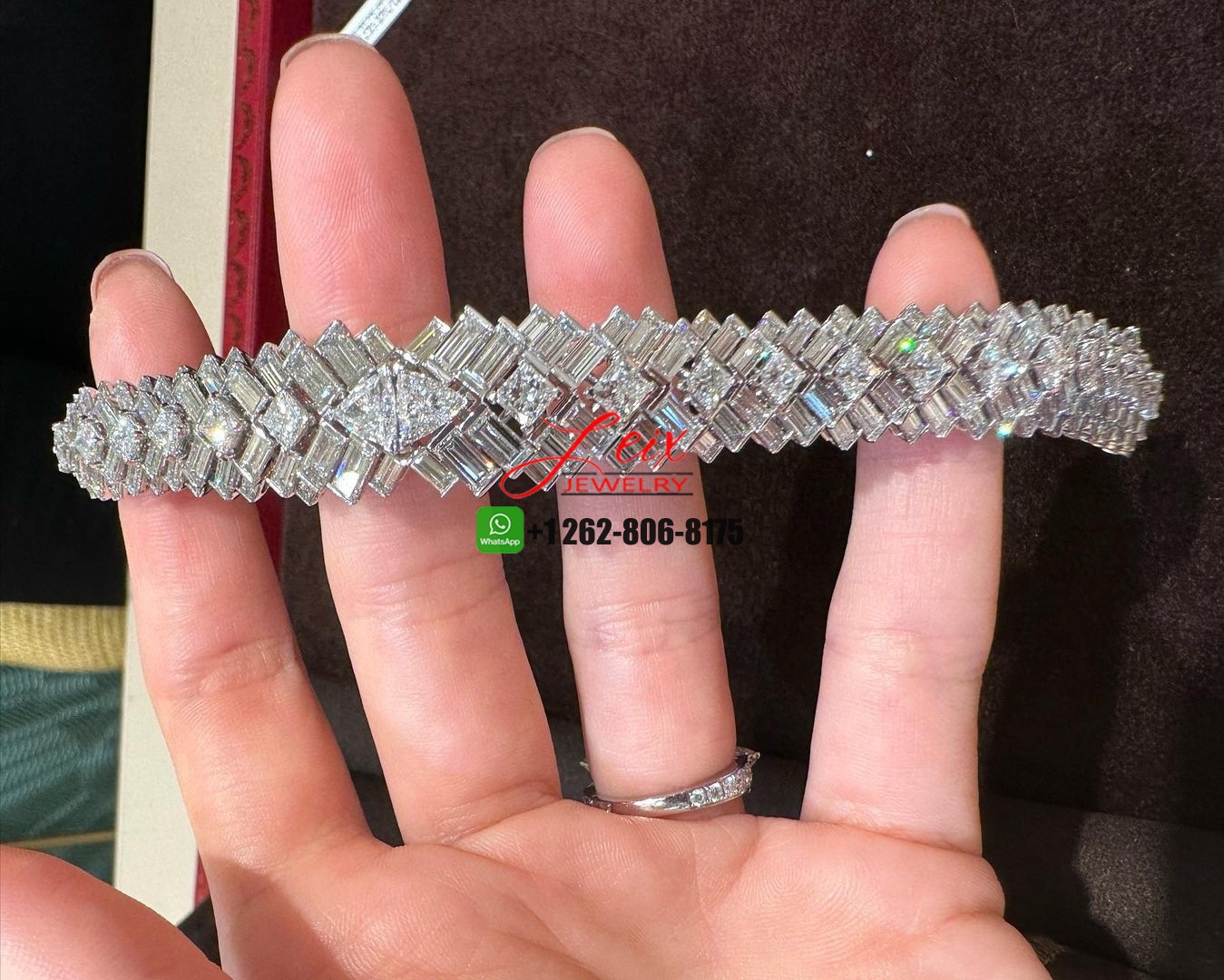 Cartier 18k White Gold Reflection de Cartier Diamond High Jewellery Bracelet Cartier 18k White Gold Reflection de Cartier Diamond High Jewelry Bracelet