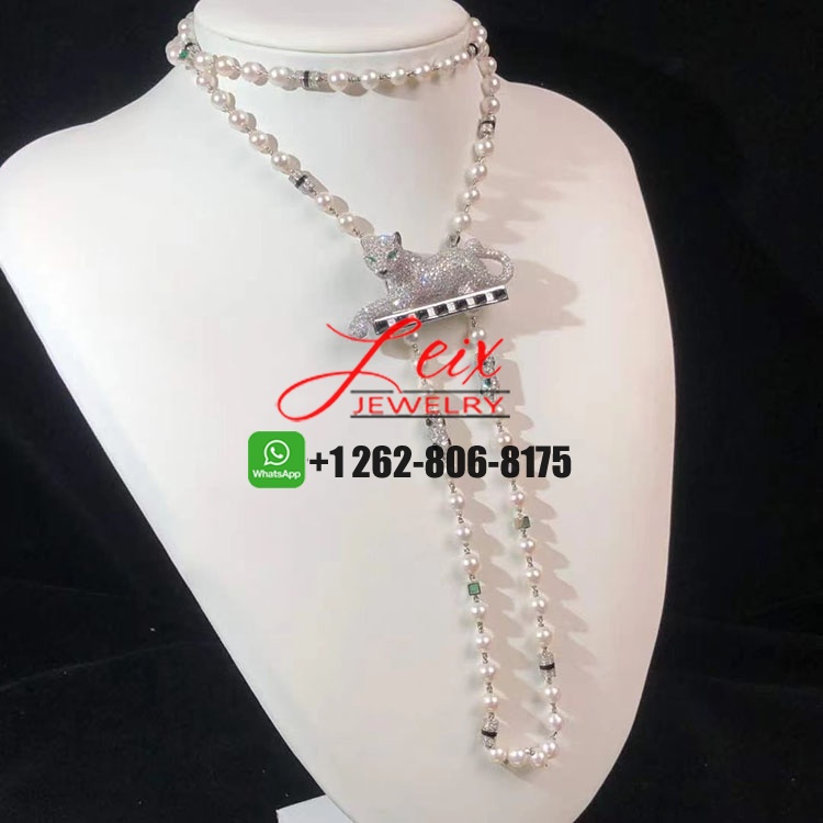 Cartier 18k White Gold Pave Diamond Pearl Onyx Emerald Panthère de Cartier Brooch Necklace (5) Cartier 18k White Gold Pave Diamond Pearl Onyx Emerald Panthère de Cartier Brooch Necklace