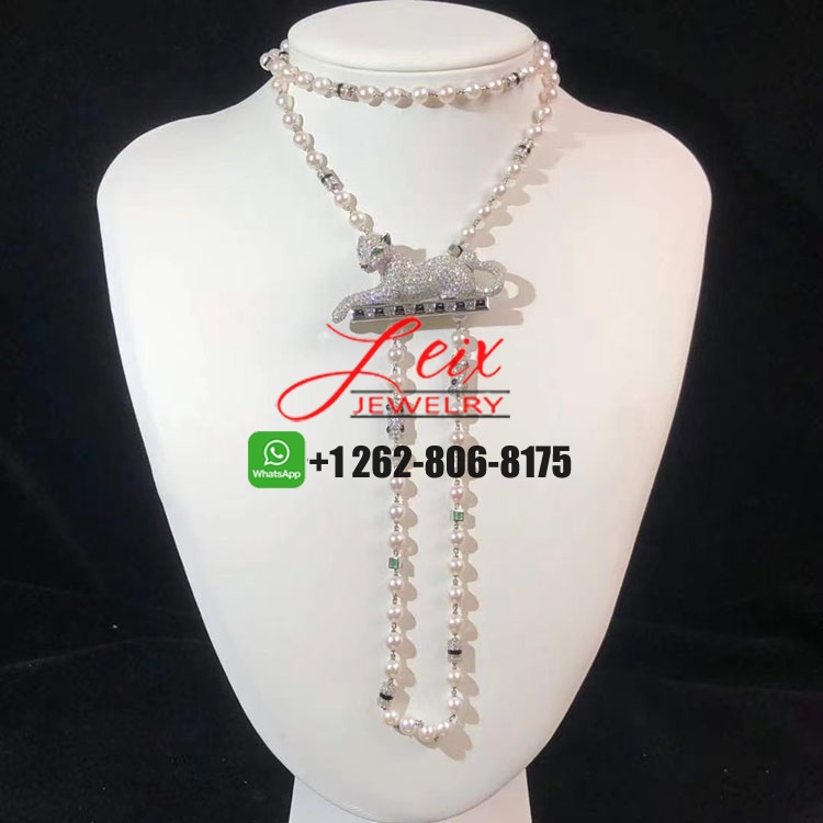 Cartier 18k White Gold Pave Diamond Pearl Onyx Emerald Panthère de Cartier Brooch Necklace Cartier 18k White Gold Pave Diamond Pearl Onyx Emerald Panthère de Cartier Brooch Necklace