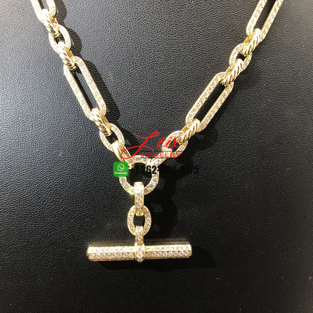 David Yurman 18k Yellow Gold Pave Diamond Lexington Chain Toggle Pendant Necklace (2) David Yurman 18k Yellow Gold Pave Diamond Lexington Chain Toggle Pendant Necklace