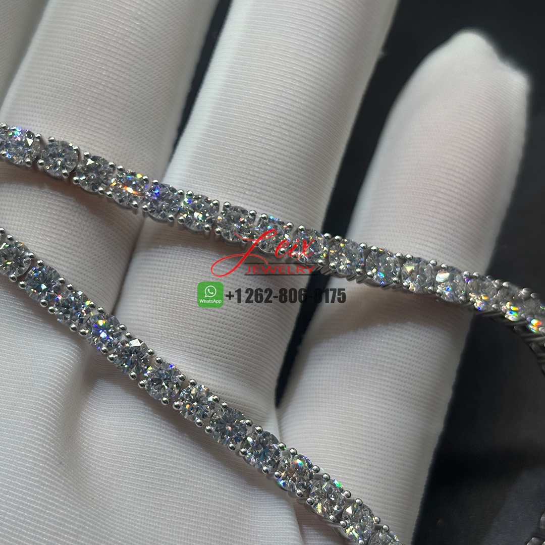 Cartier Essential Lines 18k White Gold 22.5ct Diamond Tennis Necklace (3)