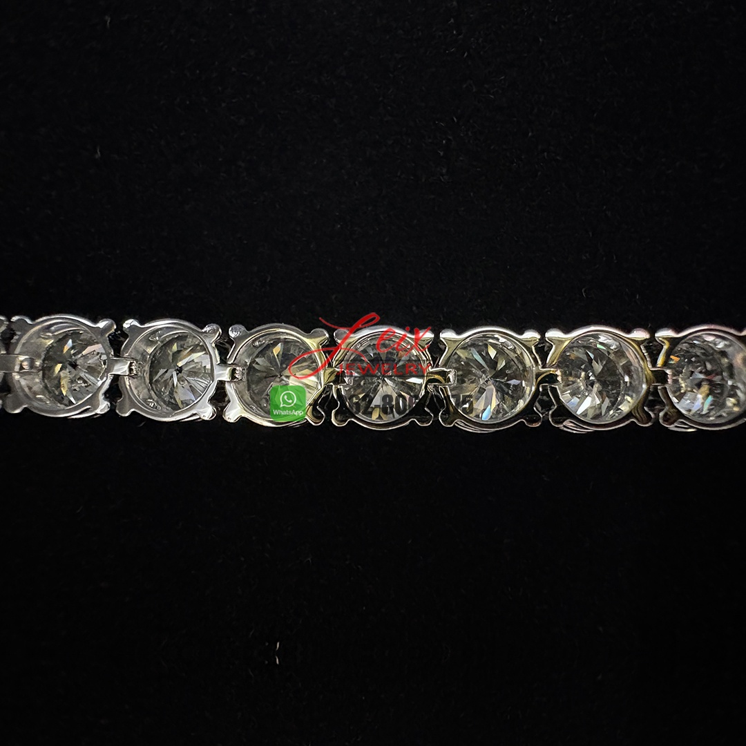 Custom Made Platinum 26.60ct Lab Grown Diamonds Tennis Bracelet (2)