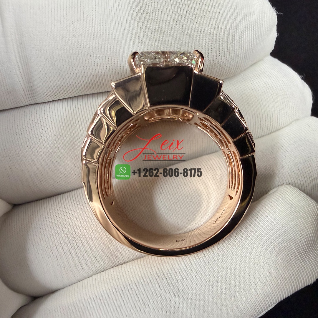 Custom Made 18k Rose Gold Radiant Cut 10ct Lab Diamond Engagement Ring (5)